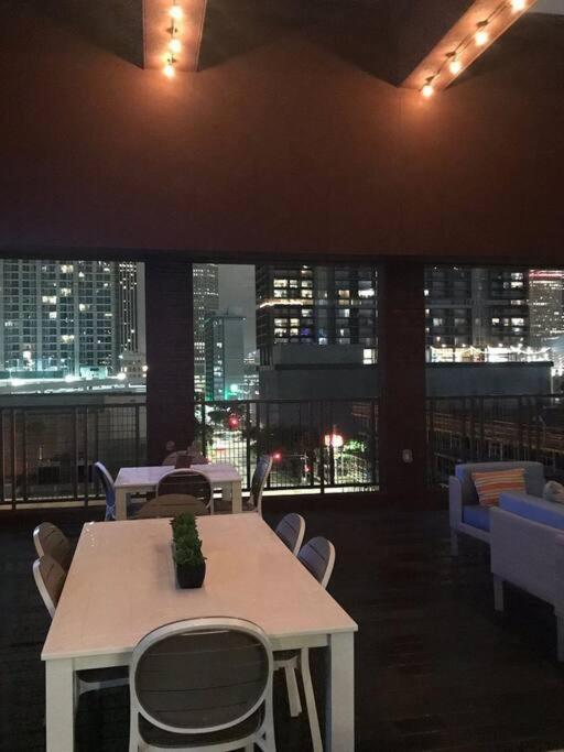 Luxury Apartment Close To Everything W Free Parking 5 Houston Kültér fotó